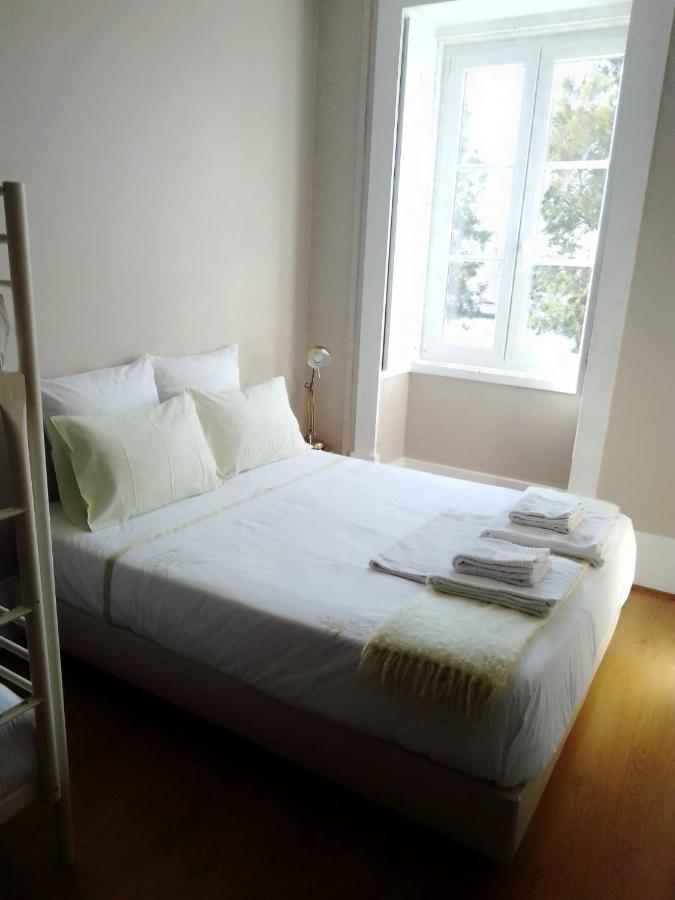 Menina Da Ria Guest House アヴェイロ エクステリア 写真
