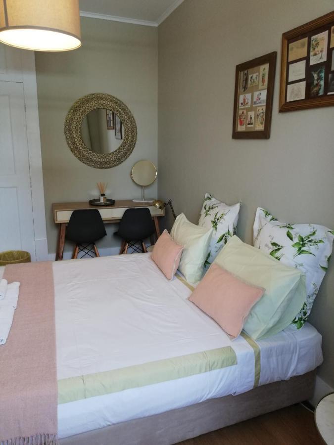Menina Da Ria Guest House アヴェイロ エクステリア 写真