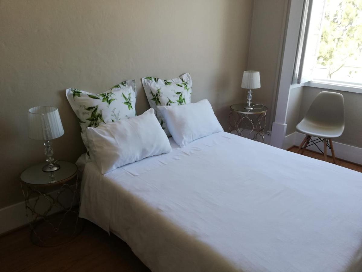 Menina Da Ria Guest House アヴェイロ エクステリア 写真